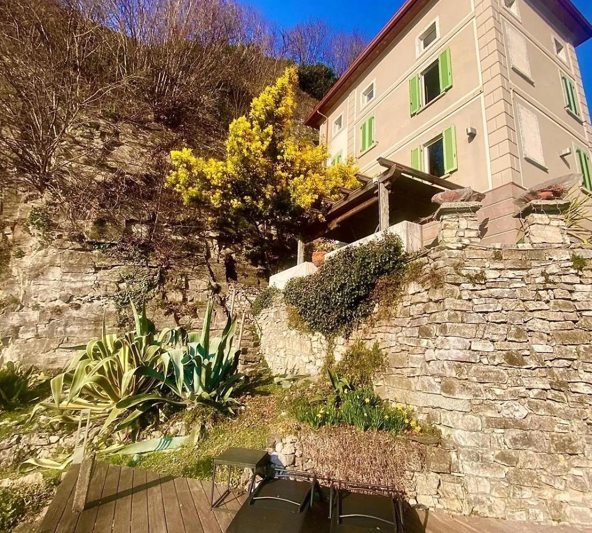 Holiday home La Casa Sulla Collina Del Castello Villa Breno
